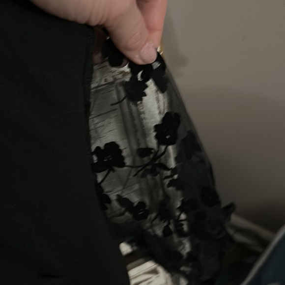 NWOT shein curbe black top with quarter lace sleeves size three x so cute 🥰 - Picture 5 of 6